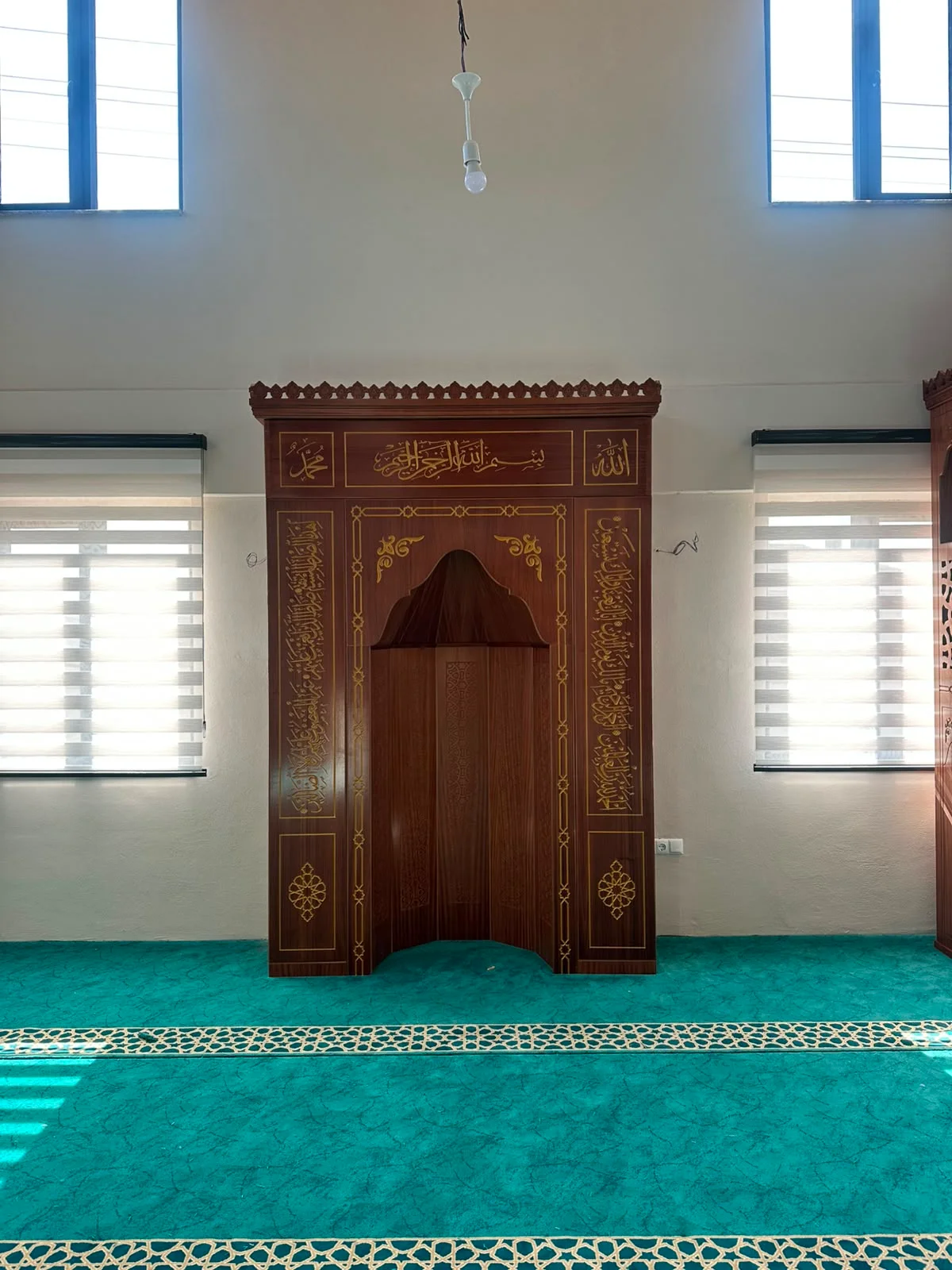Maun ahşap kaplamalı 285 cm cami mihrabı MIHRAP-K2 — MIHRAP-K2-5